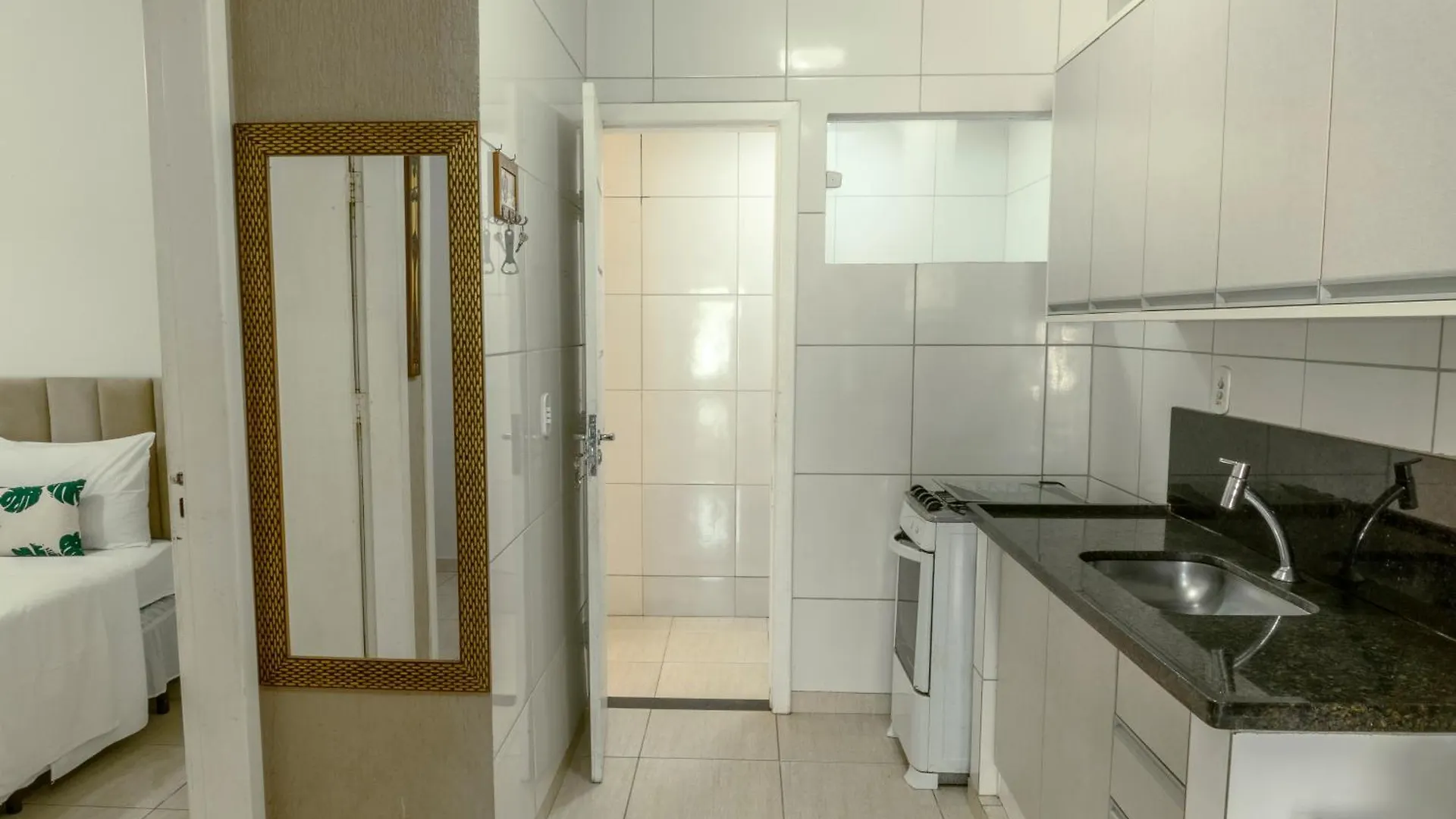 Vakantiehuis 500M Praia Taperapuan; 2 Quartos; Terreo; Wifi 300Mbs; Churrasqueira; Estacionamento Gratuito 1 Carro Brazilië