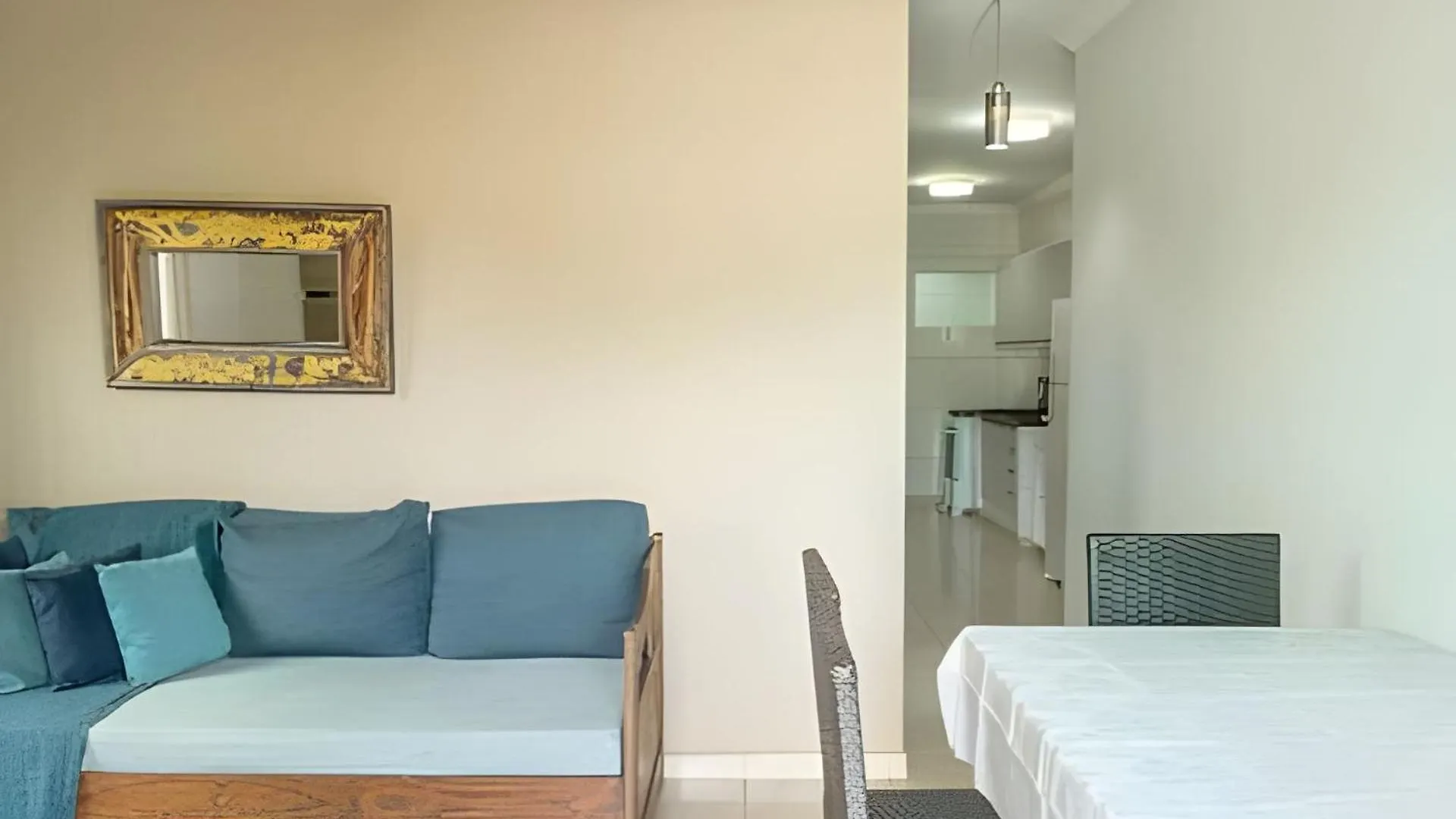 Vakantiehuis 500M Praia Taperapuan; 2 Quartos; Terreo; Wifi 300Mbs; Churrasqueira; Estacionamento Gratuito 1 Carro