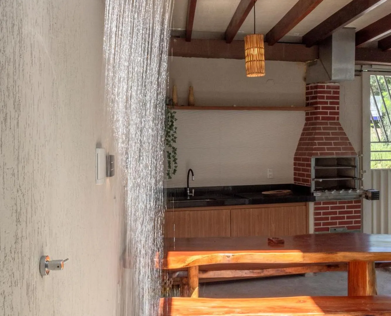 Holiday home 500M Praia Taperapuan; 2 Quartos; Terreo; Wifi 300Mbs; Churrasqueira; Estacionamento Gratuito 1 Carro Brazil