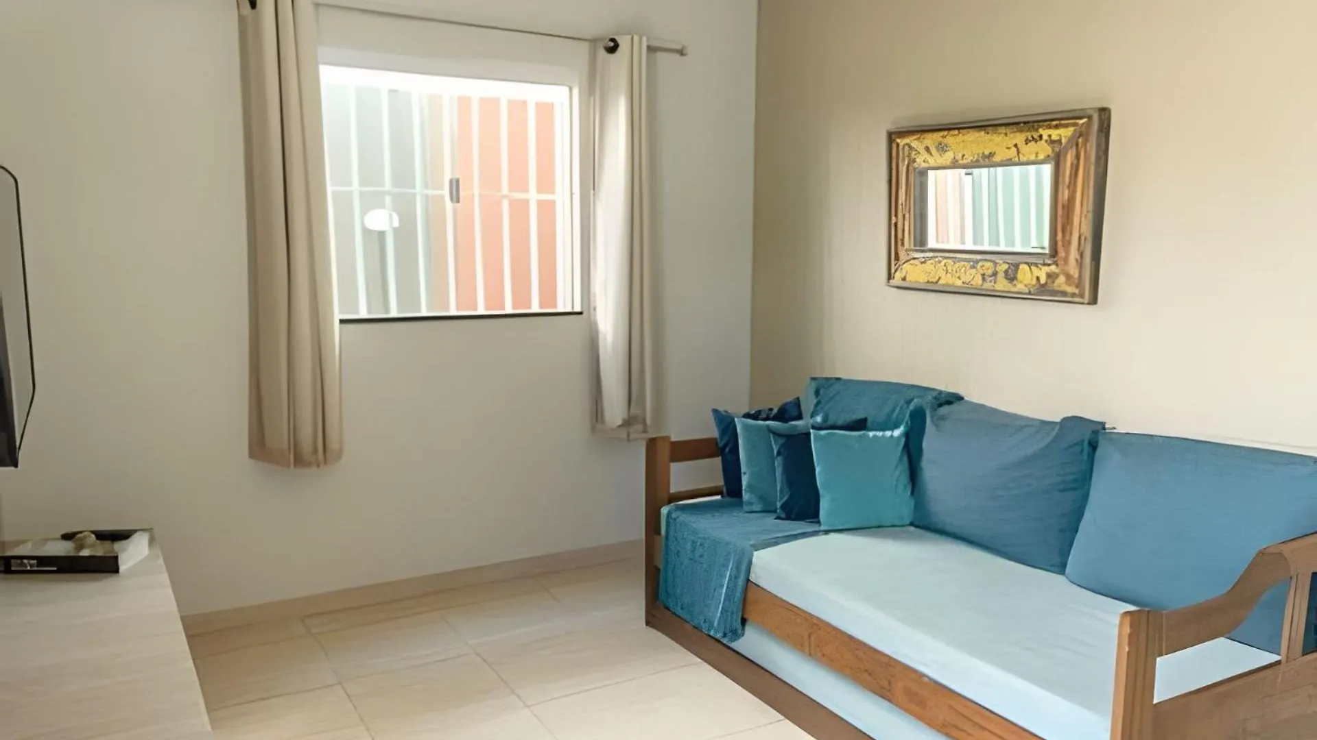 500M Praia Taperapuan; 2 Quartos; Terreo; Wifi 300Mbs; Churrasqueira; Estacionamento Gratuito 1 Carro Brazil